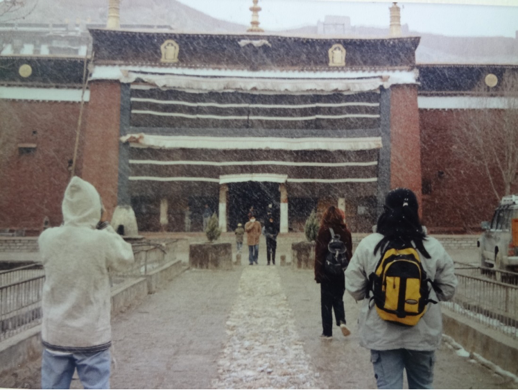 那段青春无悔的旅程 – 尼藏公路之那一场飘雪